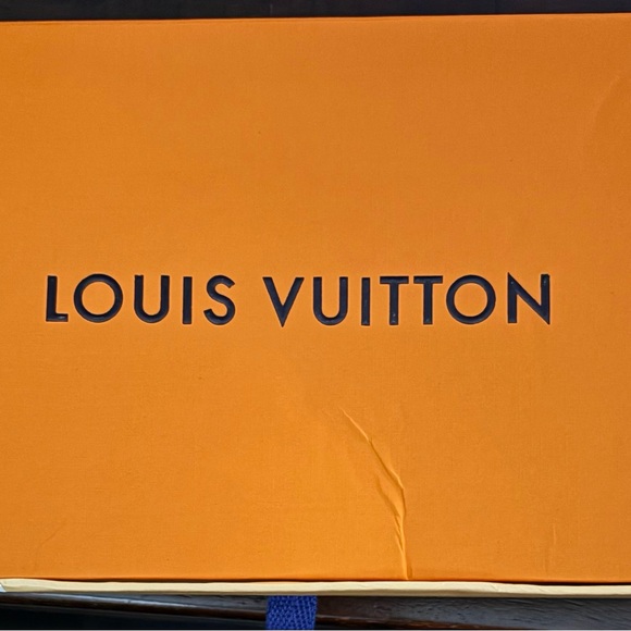 Louis Vuitton Gold Chain Brown Monogram Clutch - Picture 7 of 8